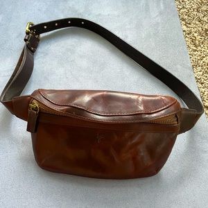 Frye leather fanny pack cross body belt bag